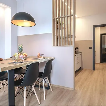 アパート A 3 Minuti Dal Centro Storico In Style Con Parcheggio Gratuito バッサーノ・デル・グラッパ